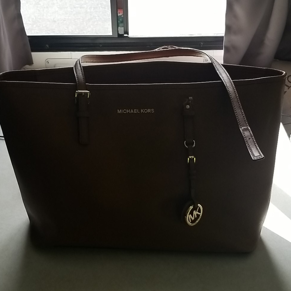 *DAMAGED* Authentic Michael Kors Tote